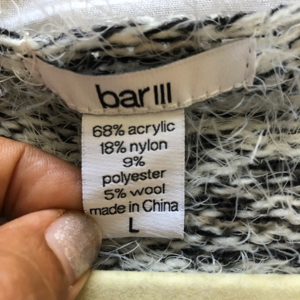BAR III Wool Blend Hi Lo Eyelash Yarn Pullover Sweater Color Block  Sz Large - Picture 5 of 6